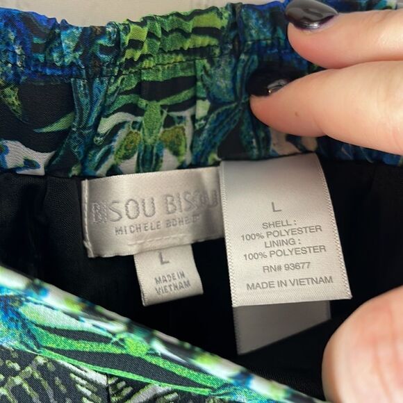 Bisou Bisou Sheer Pants with Black Shorts - Picture 4 of 7